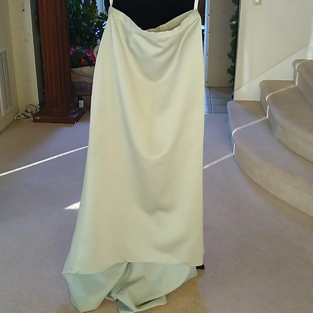 Alfred Angelo gown - Picture 12 of 16